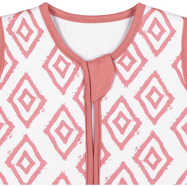 Emma & Noah Schlafsack Mit Füßen Rauten Rosa TOG 2.5 7 Emma & Noah Schlafsack Mit Füßen Rauten Rosa TOG 2.5 – Bild 5