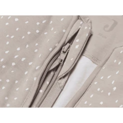 Jollein Ganzjahresschlafsack Spickle Nougat -Geschäft Für Babyschlafsackzubehör jollein ganzjahresschlafsack spickle nougat a326302 2