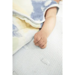 Meyco Sommerschlafsack Tie-Dye Light Blue -Geschäft Für Babyschlafsackzubehör meyco sommerschlafsack tie dye light blue a359005 4